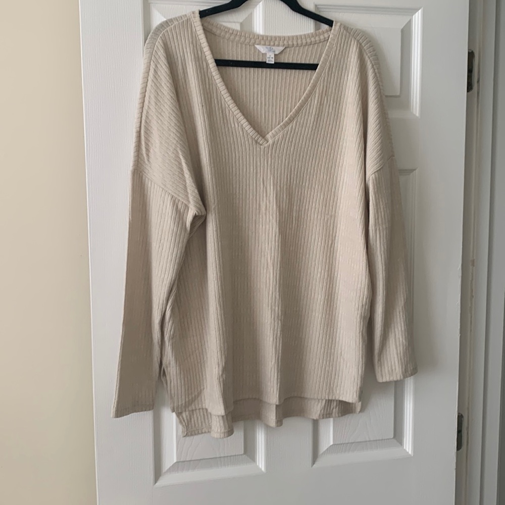 New with Tags. Time and Tru Tunic. Size Large